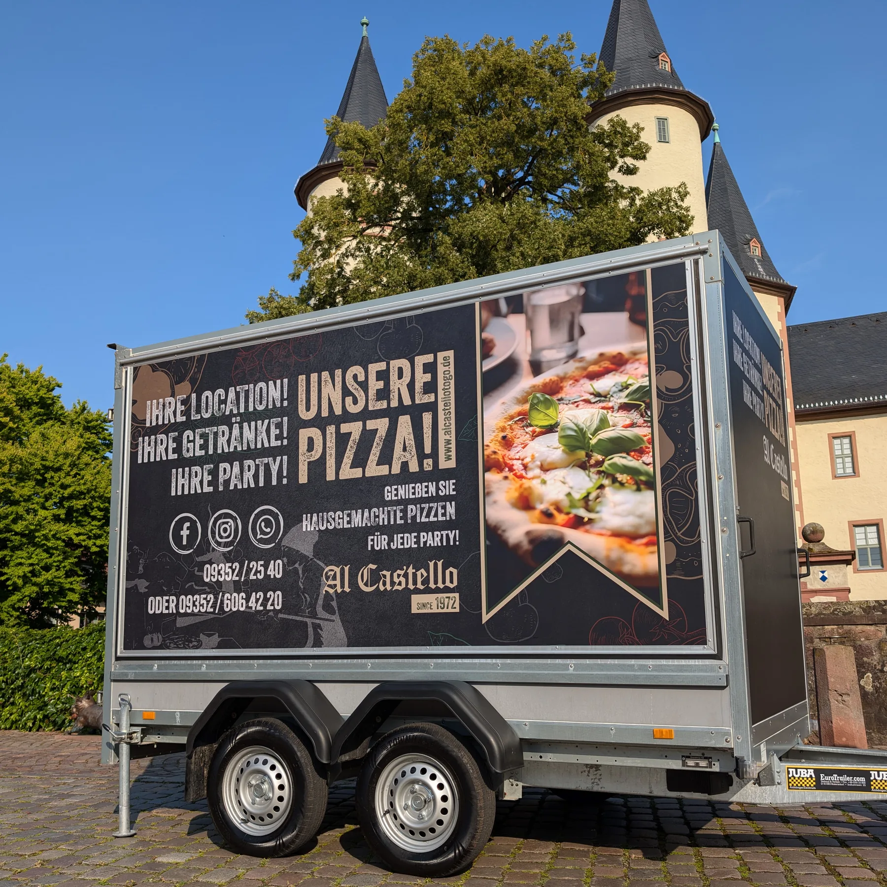 Al Castello Pizzawagen – Seitenansicht